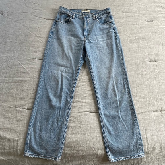 Abercrombie & Fitch Denim - Abercrombie and Fitch Ankle Straight Ultra High Rise Jeans Size 27 / 4